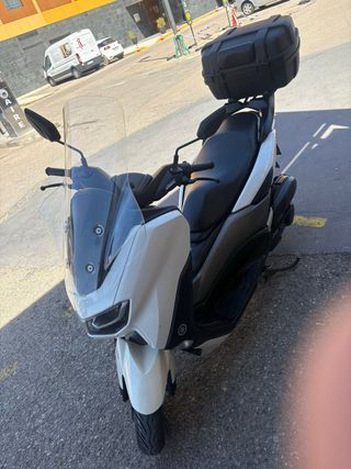 Yamaha Nmax 2024 Blanca