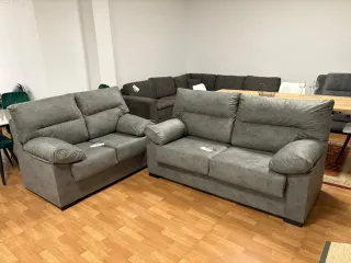 Sofá de 2 plazas gris