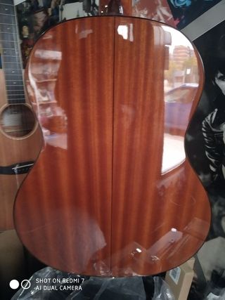 (Nueva) Guitarra Admira (Malaga) Stock-B