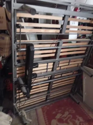 Cama eléctrica articulada