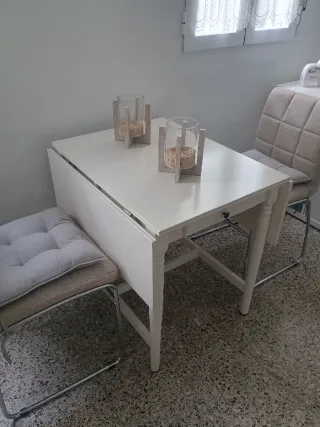 Mesa desplegable IKEA blanca