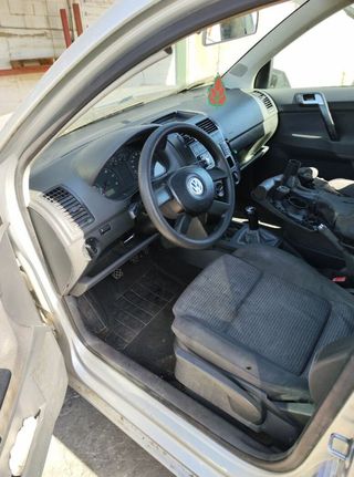 Despiece VOLKSWAGEN POLO Color REFLEX SILVER