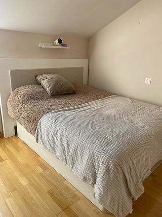 Cama de 150 cm (somier, colchón y cabecero)
