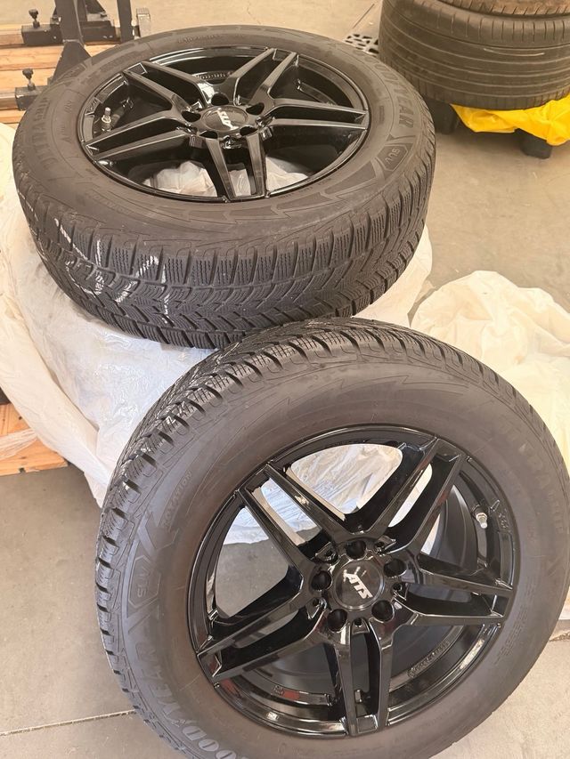 Llantas ATS Ultra Grip R15 con gomas NUEVAS .ET 47