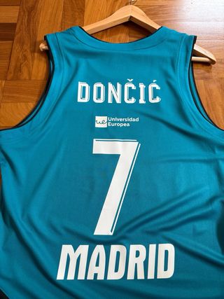 Canotta basket Luka Doncic Real Madrid Euroleague