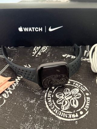 Apple Watch 6 Nike Negro y Rosa