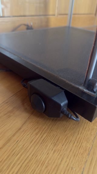 Vitrina Ikea Detolf + Iluminación LED Integrada