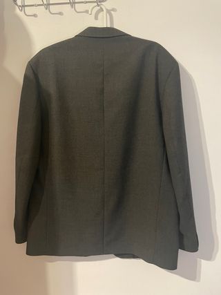 Americana Azaraque Negra/grisacea