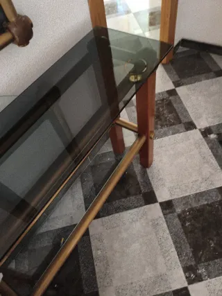 Recibidor Vintage: Espejo y Mesa