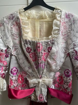 Traje de Fallera Siglo XVIII y botines a juego