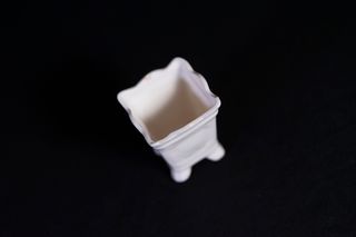 Cesto Cerámica Blanco Flores Rosas