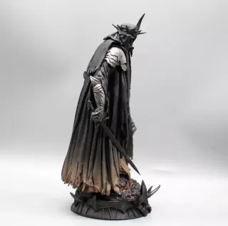 Action Figure Re Stregone di Angmar
