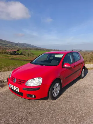 Volkswagen Golf 2004