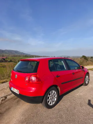Volkswagen Golf 2004