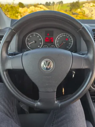 Volkswagen Golf 2004
