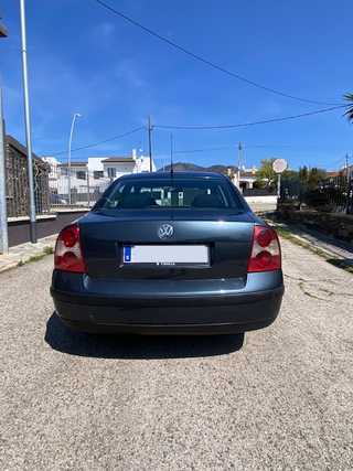 Volkswagen Passat 1.9 TDI 130 cv