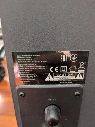 Logitech Z333 2.1 Altavoces