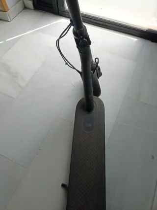Patinete Eléctrico Xiaomi Mi Scooter 3