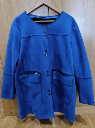 Abrigo azul talla XXL