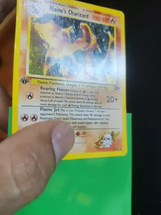 Blaine's Charizard Carta Pokémon 100 HP