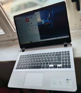 PC Portatile AsusTek X507MA  Con OpenOffice