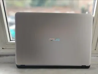 PC Portatile AsusTek X507MA  Con OpenOffice