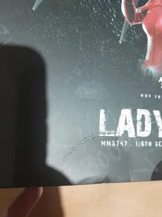 Hot Toys Lady Deadpool Figura Coleccionable