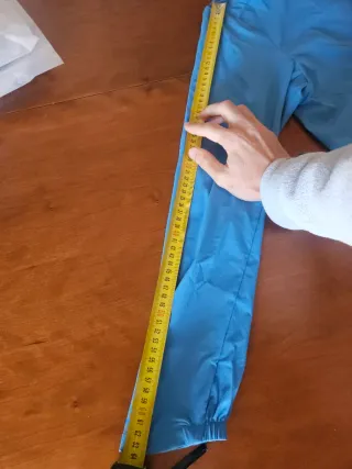 Cortavientos Nyasa Born Living Yoga Verde