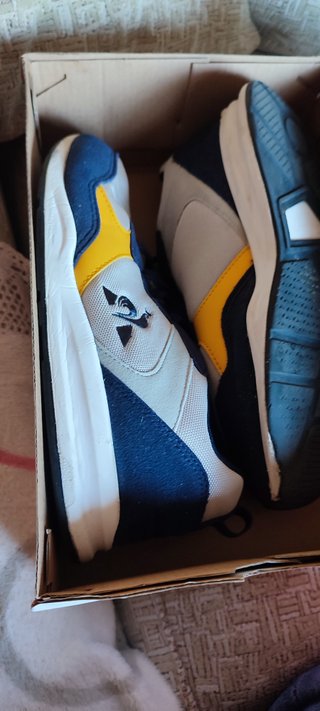 Zapatillas Le Coq Sportif beige y azul