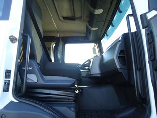 MAN TGA 26 360-CAMIONES GRUAS