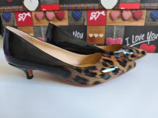 Zapatos tacón animal print
