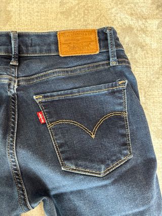 Vaqueros Levi's Azules Mujer