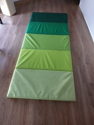 Colchoneta de ejercicio verde