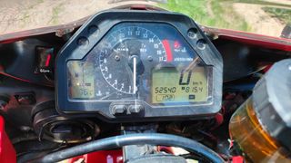 Honda CBR 600RR PC37