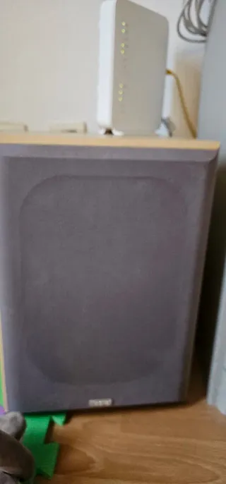 Receptor AV Yamaha RX-V357 + Altavoces Magnat 5.1