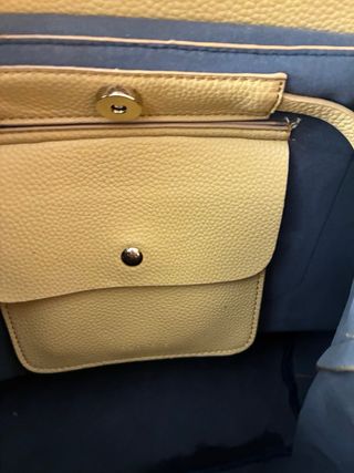 Mochila urbana mujer amarilla