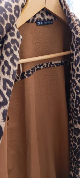 Abrigo,chaqueta larg@ estampado leopardo mujer T42