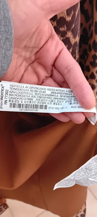 Abrigo,chaqueta larg@ estampado leopardo mujer T42