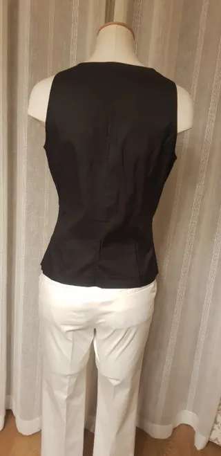 Top negro Alba Conde T40