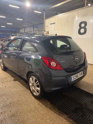 Opel Corsa 2007 1.4 90cv