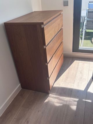 Cómoda de pino 4 cajones