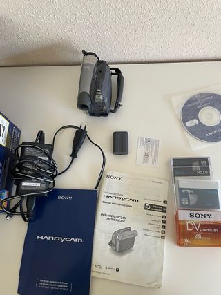 Sony Handycam DCR-HC23E MiniDV | Completa en Caja
