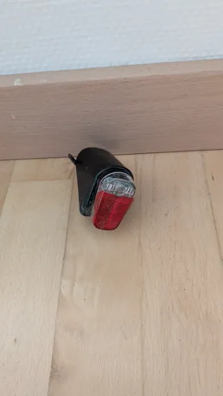 Luces LED patinete eléctrico (delantera y trasera)