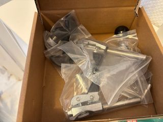 Macchina per incordare racchette da tennis/badminton