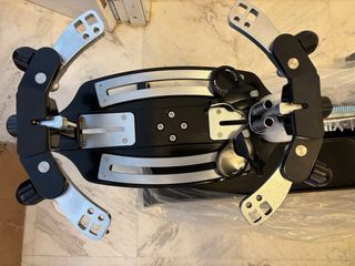 Macchina per incordare racchette da tennis/badminton