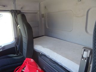 Mercedes ACTROS 33 48-CAMIONES GRUAS