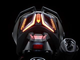 KYMCO AK 500 CC PREMIUM (Nueva)