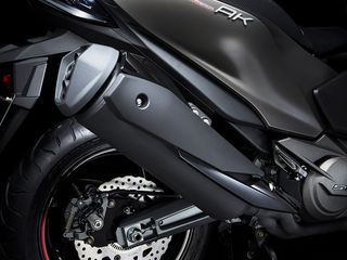 KYMCO AK 500 CC PREMIUM (Nueva)