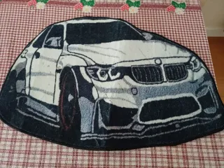 Alfombrilla coche diseño deportivo