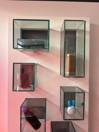 Expositor vitrina madera crital con luz